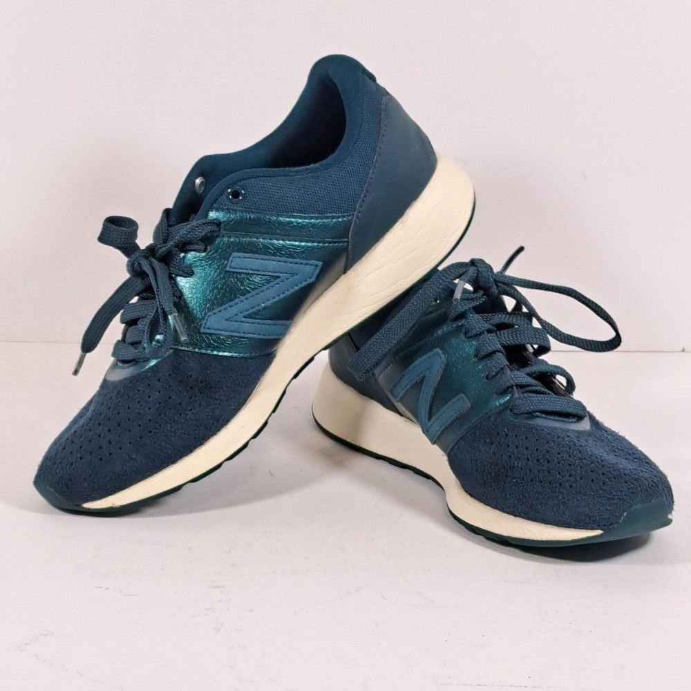 New Balance Womens Teal Metallic Perforated Suede Lifestyle Sneakers Low Top
